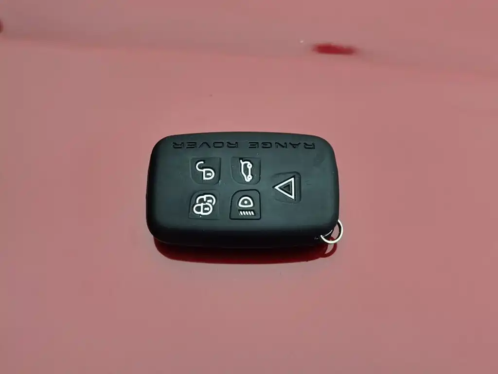 Land Rover Evoque (Import) — миниатюра 19