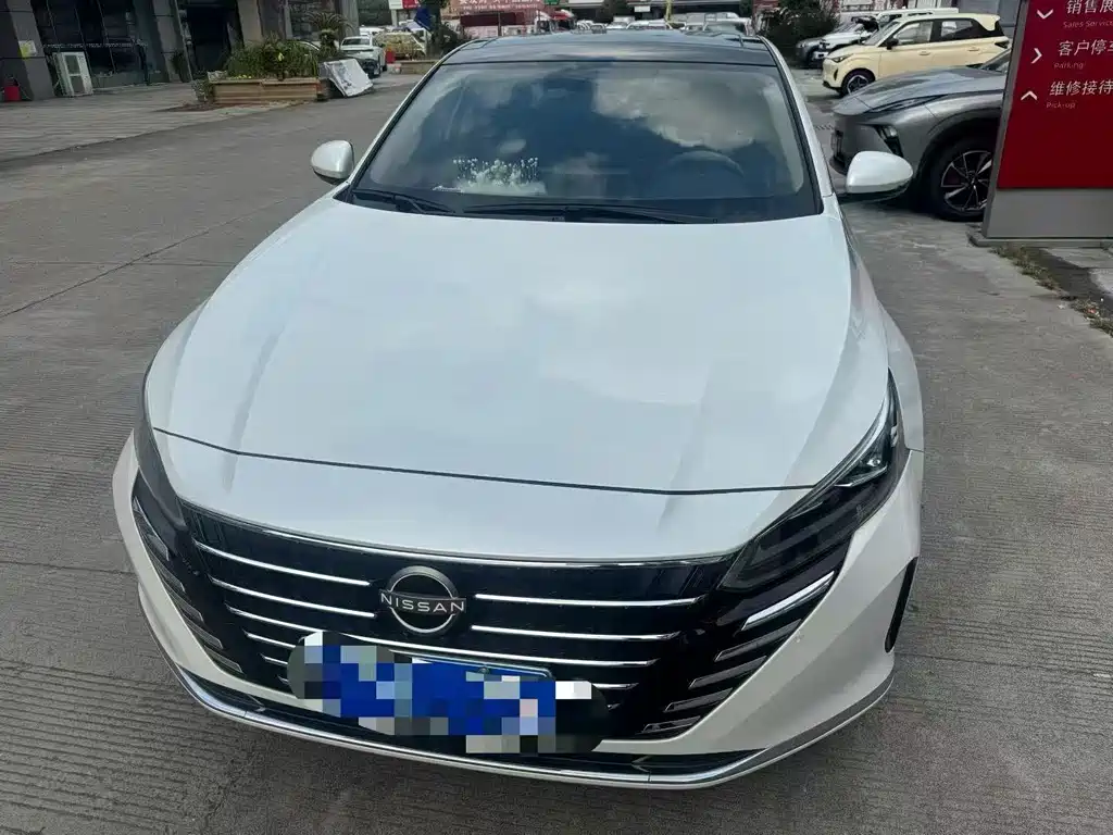 Nissan Teana — миниатюра 2