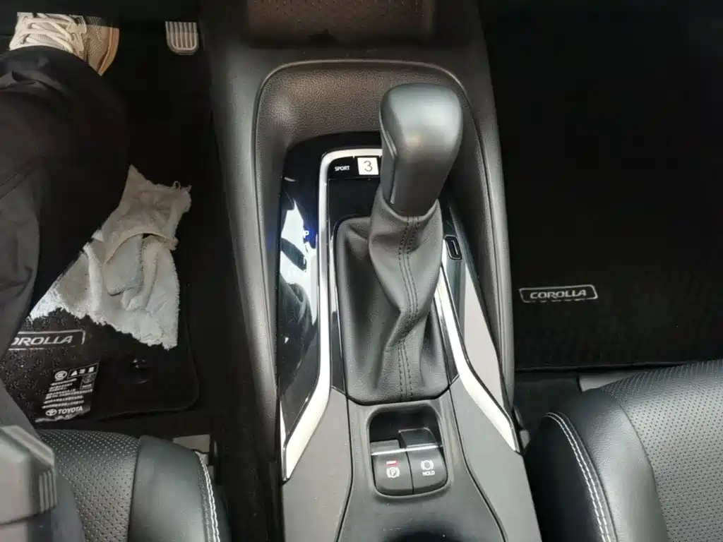 Toyota Corolla — миниатюра 14