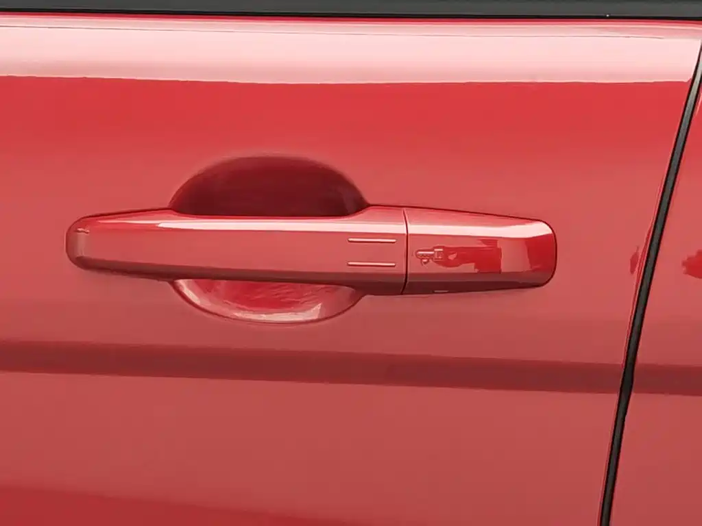 Land Rover Evoque (Import) — миниатюра 18