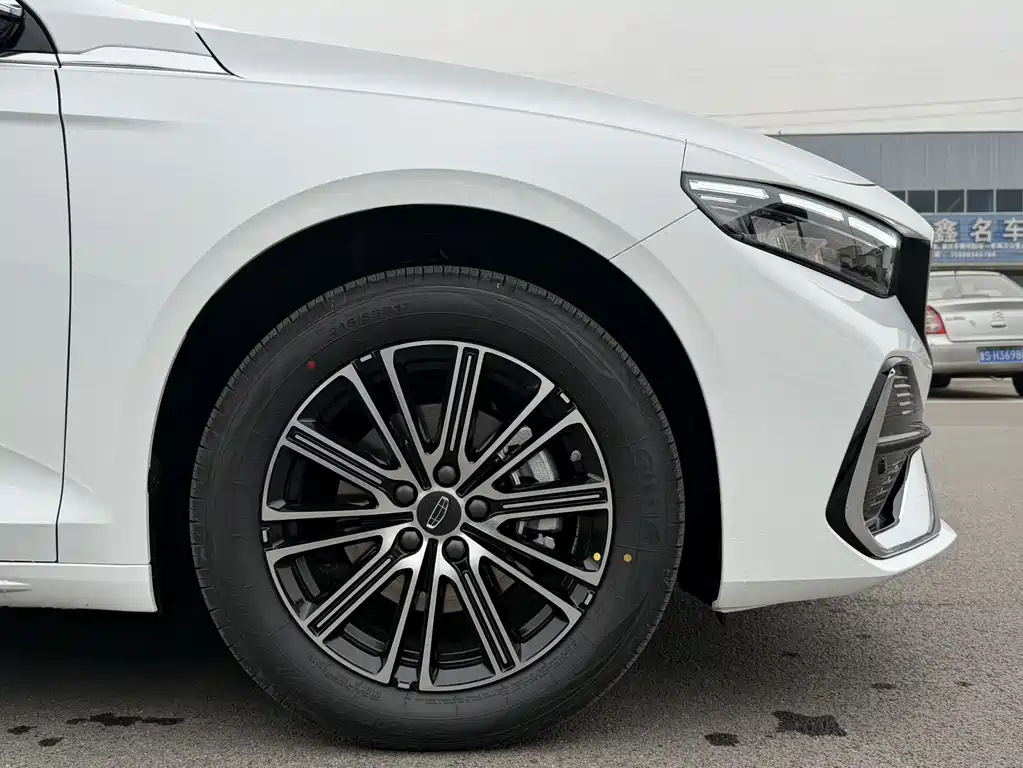 GEELY AUTOMOBILE XINGRUI