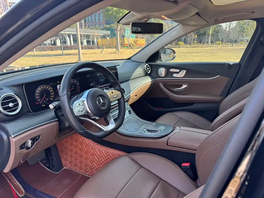 Mercedes-Benz E-Class E 2020 E 300 L Sport Fashion