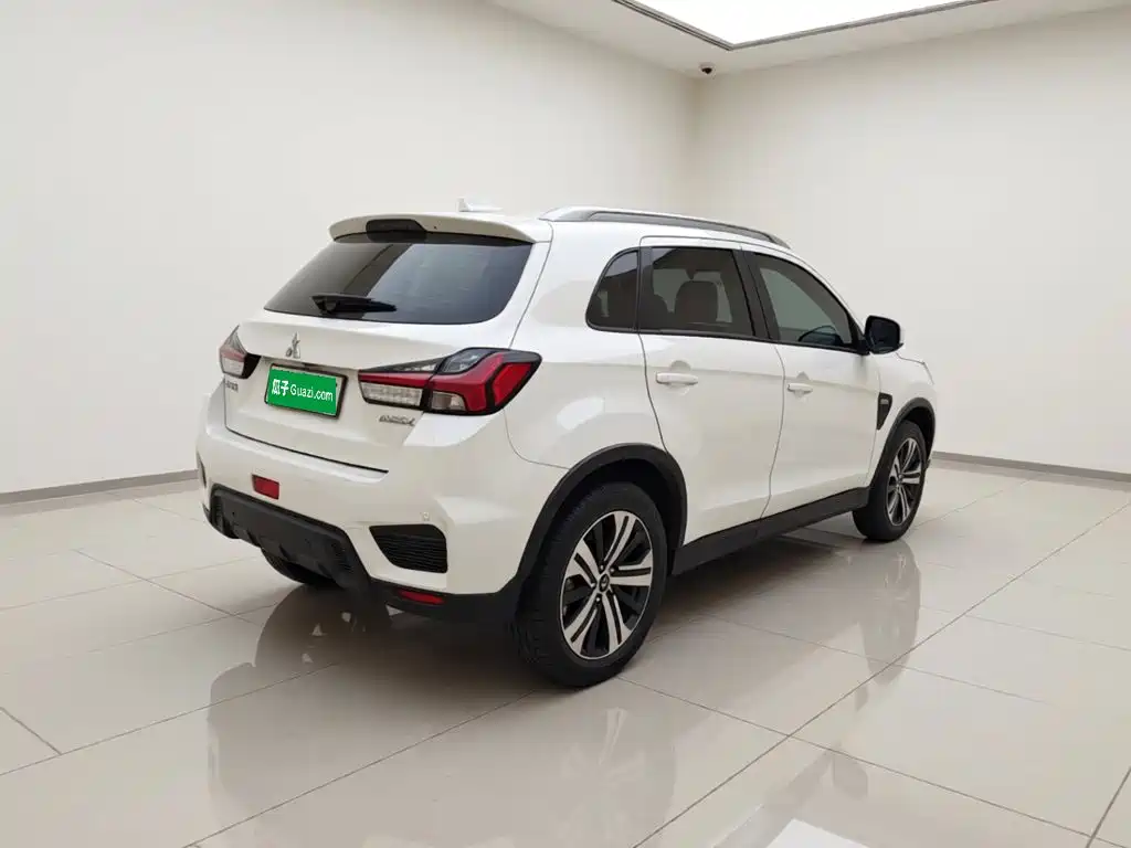 Mitsubishi ASX — миниатюра 4