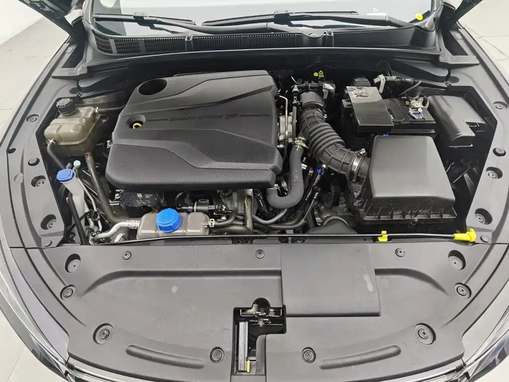 Changan Eado — миниатюра 6