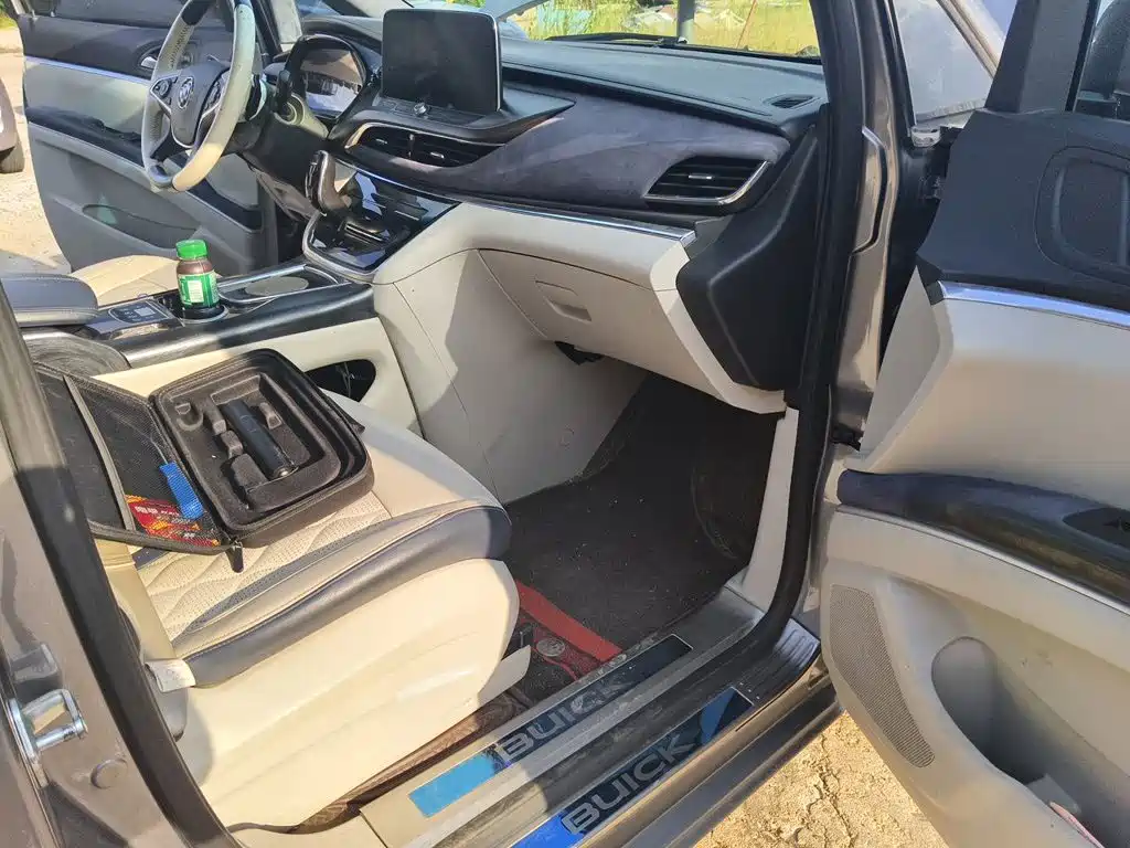 Buick GL8 — миниатюра 19