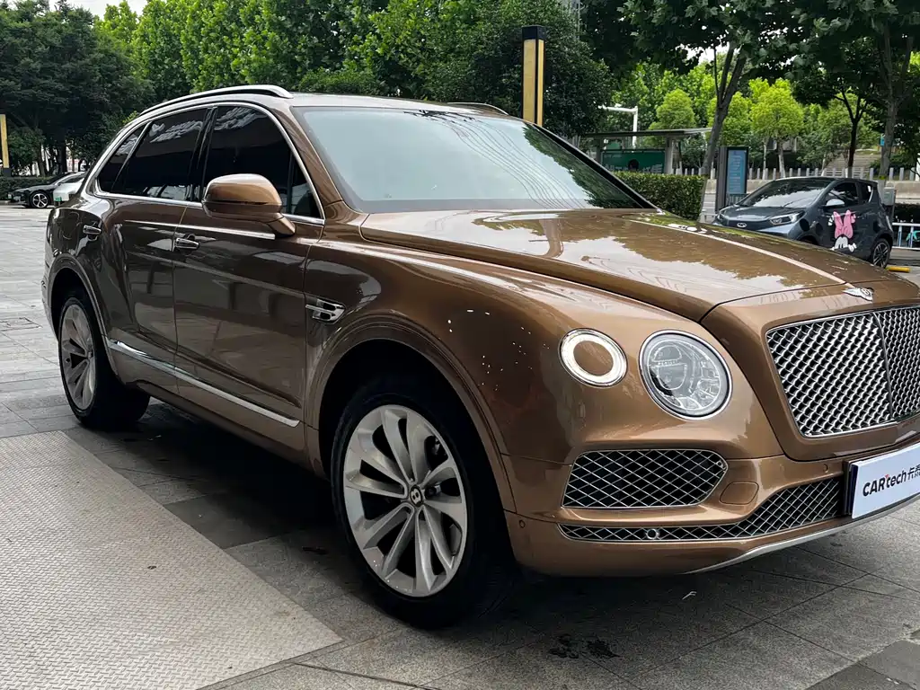 Bentley Bentayga 2018 4.0T V8