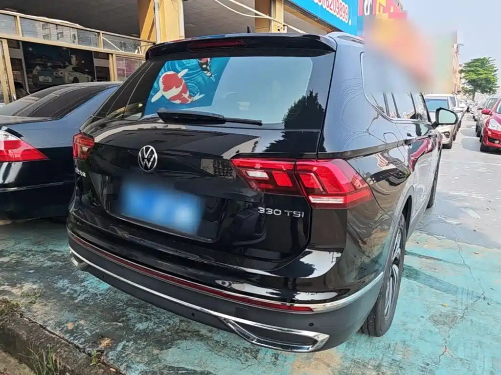 Volkswagen Tiguan L — миниатюра 7