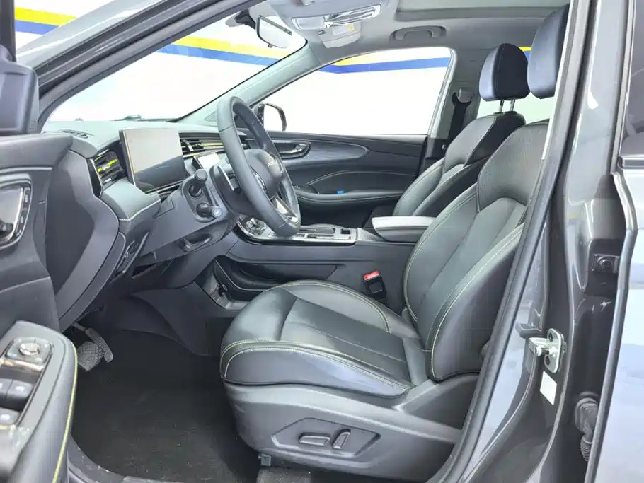Roewe RX5 New Energy — миниатюра 9