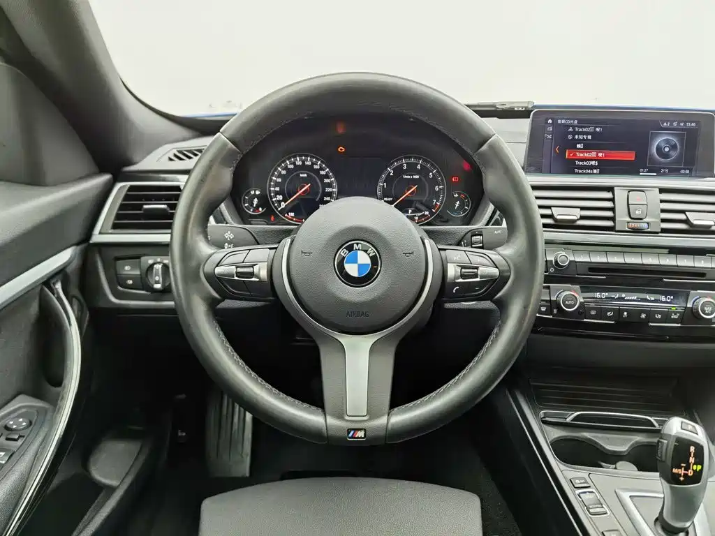 BMW 3 Series GT — миниатюра 11
