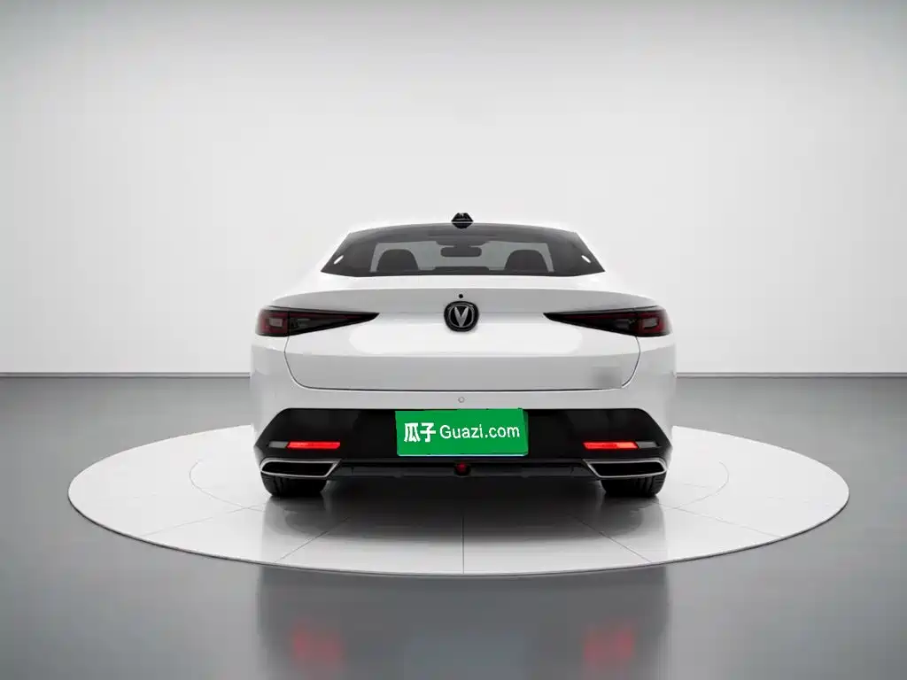 Changan Yida — миниатюра 3