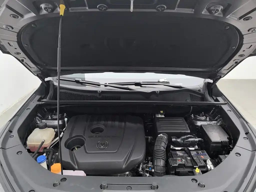 Changan Changan CS75PLUS — миниатюра 6