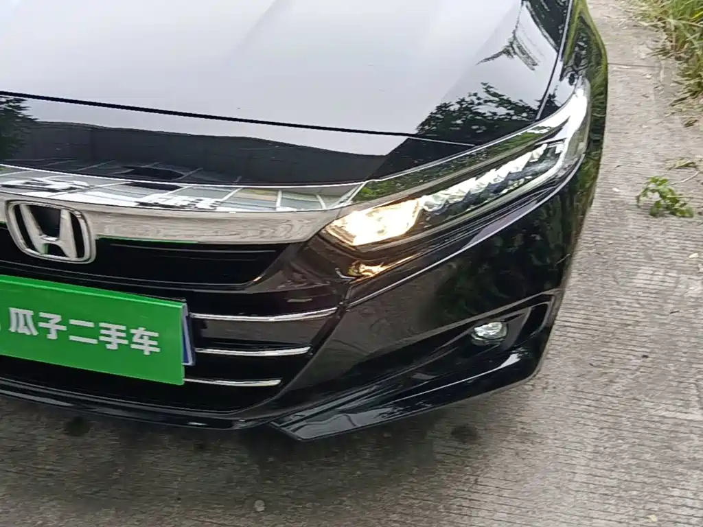 Honda Accord — миниатюра 24