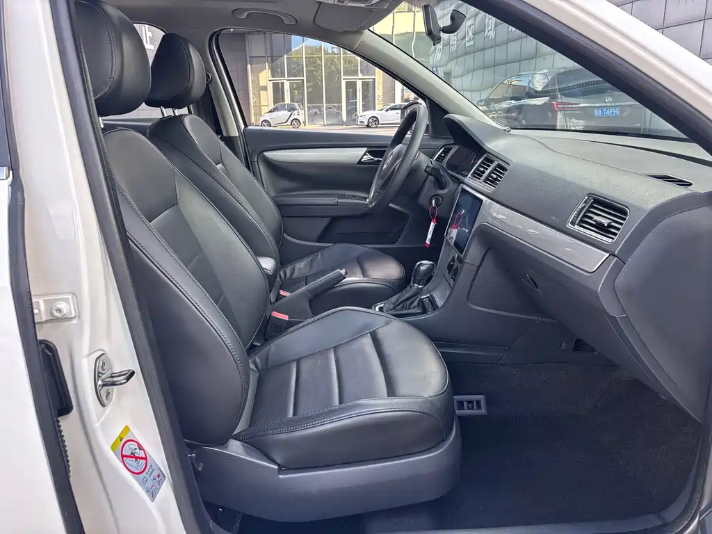 Volkswagen Gran Lavida — миниатюра 21