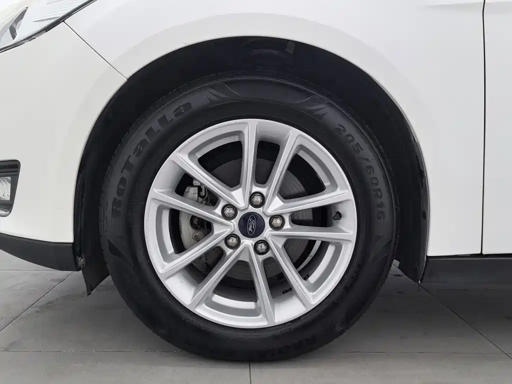 Ford Focus — миниатюра 17