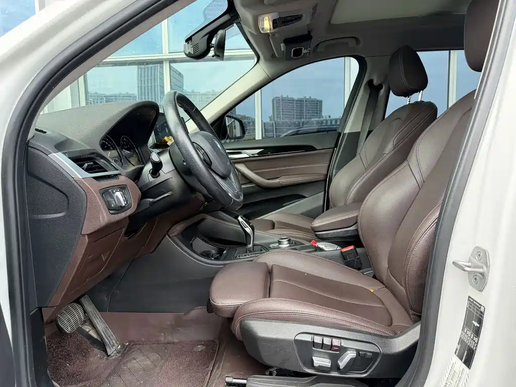 BMW X1 — миниатюра 6