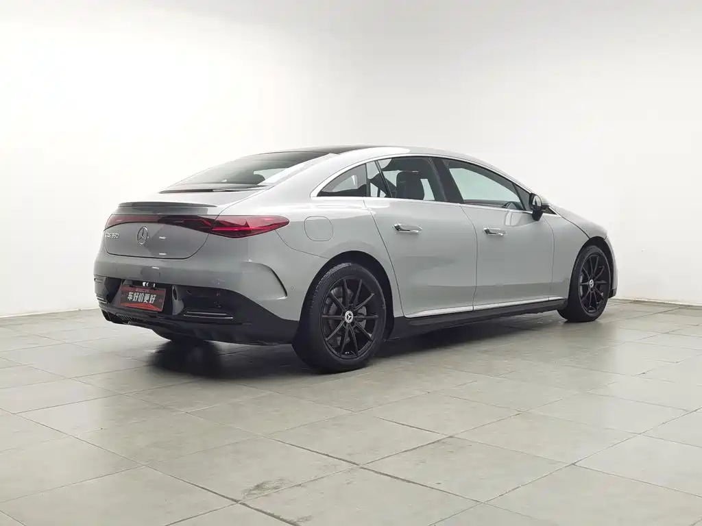Mercedes-Benz EQE — миниатюра 2