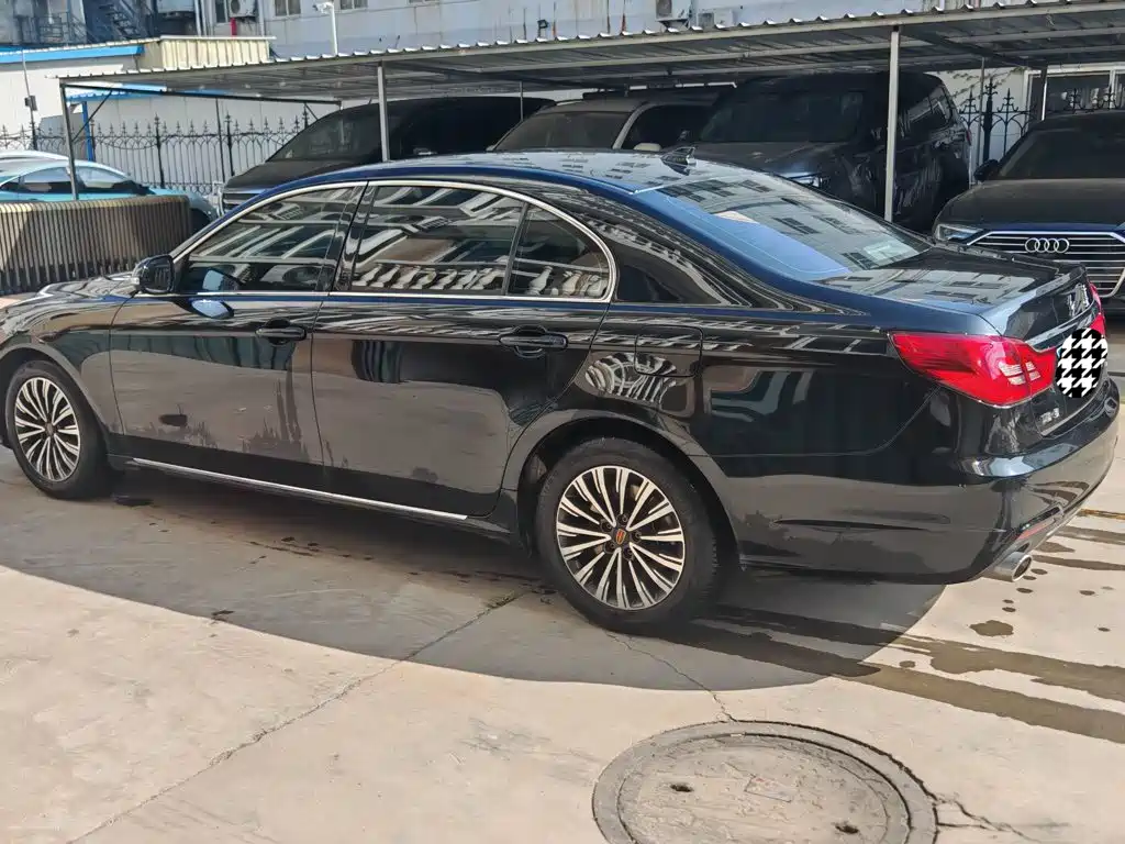 Hongqi Hongqi H7 — миниатюра 5