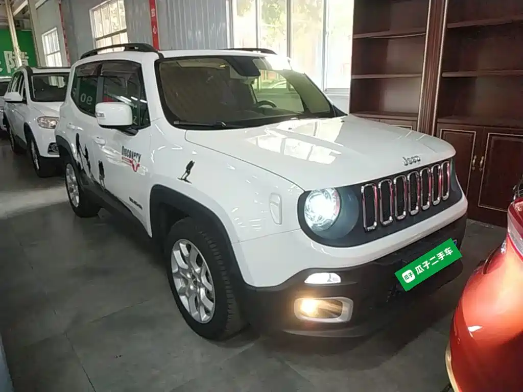 Jeep Renegade — миниатюра 4