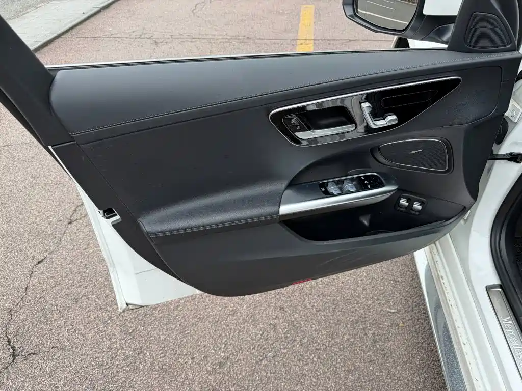 Mercedes-Benz C-Class New Energy — миниатюра 6