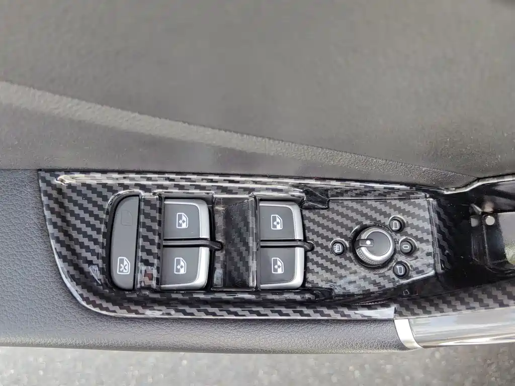 Audi Q2L — миниатюра 18