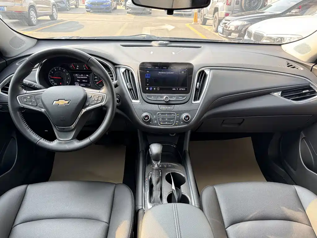 Chevrolet Malibu XL — миниатюра 10