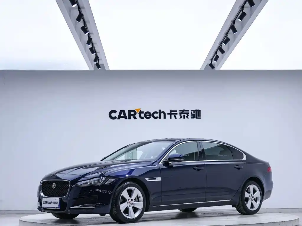 Jaguar XFL
