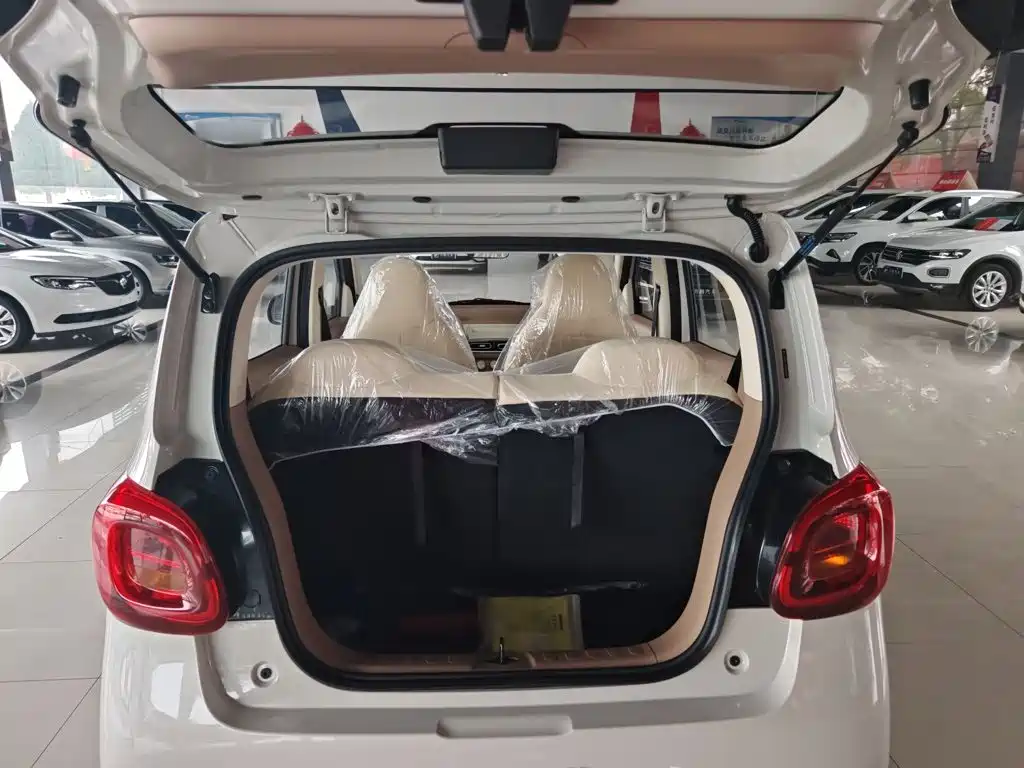Wuling MINIEV — миниатюра 15
