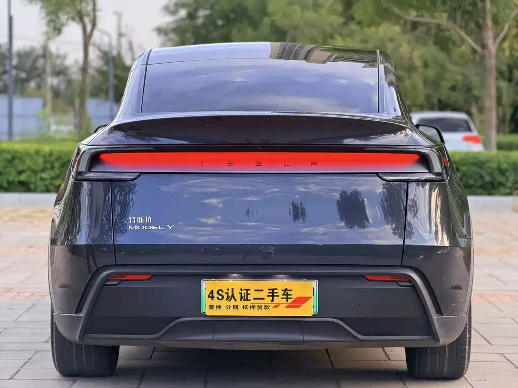 Tesla Model Y — фотографии объявления, Фото 6