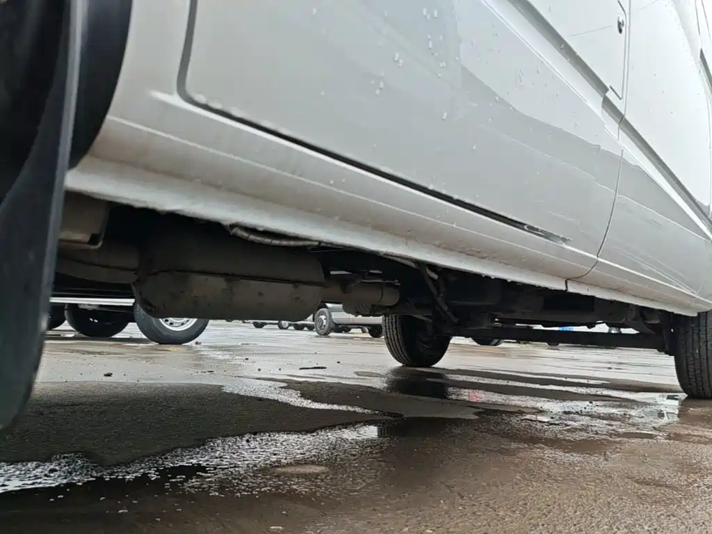 MAXUS V80 — миниатюра 22