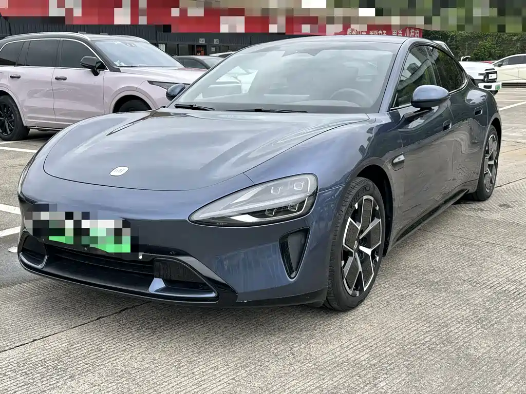 Xiaomi SU7 2025