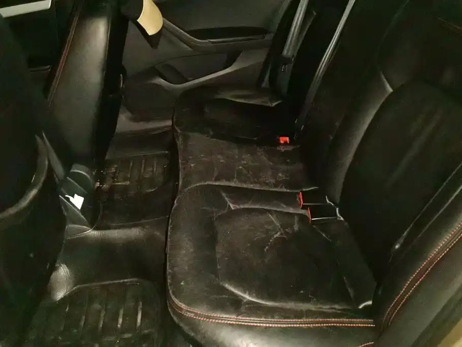 Volkswagen Jetta — миниатюра 11