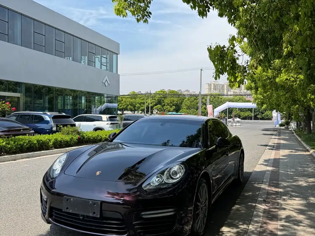 Porsche Panamera 2014