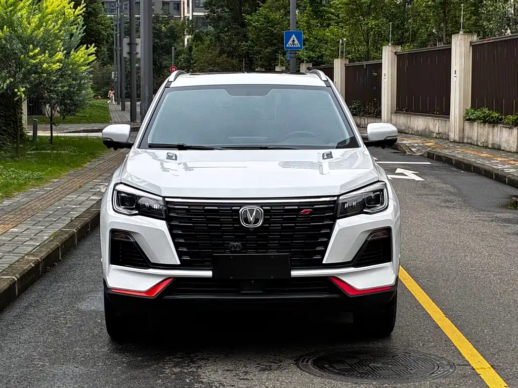 Changan CS75 — миниатюра 2