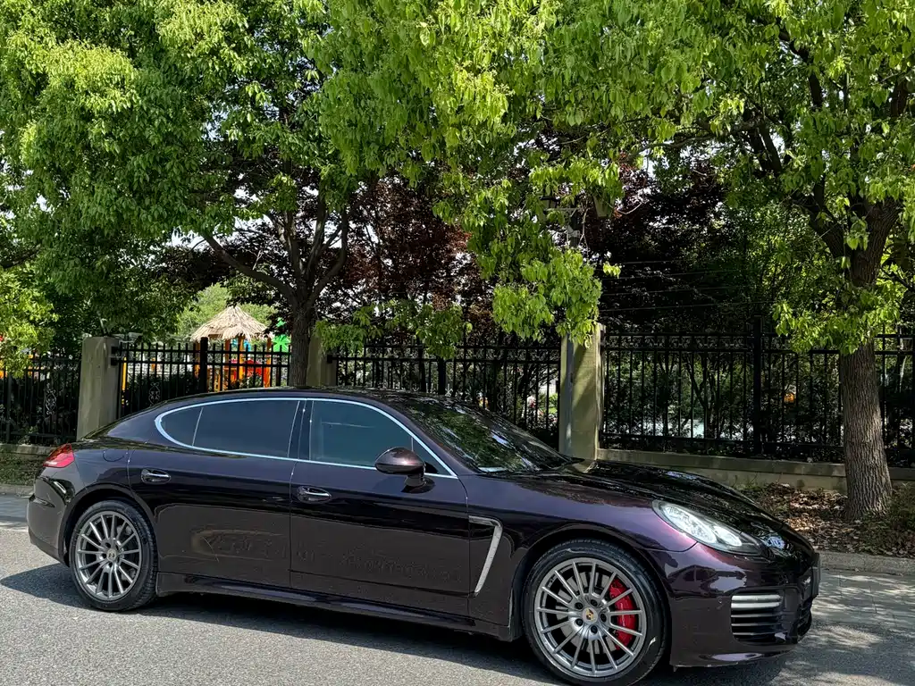 Porsche Panamera 2014 Panamera Turbo Executive 4.8T