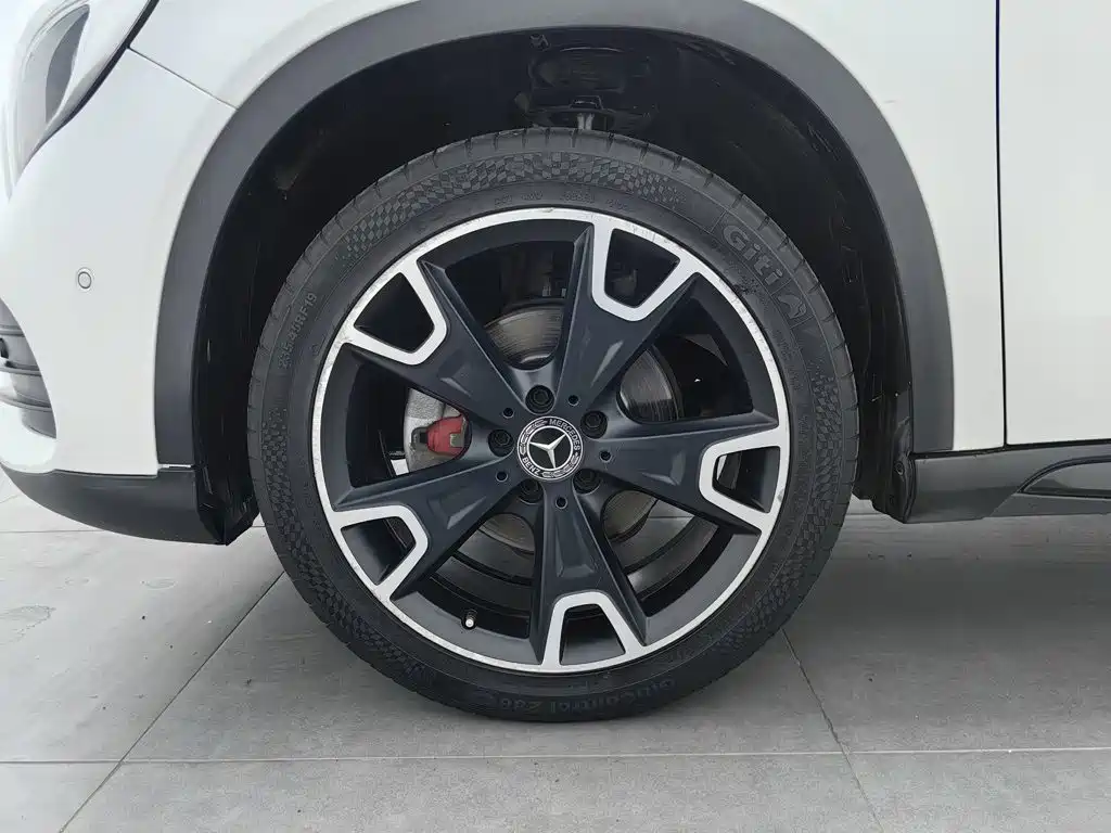 Mercedes-Benz GLA — миниатюра 17