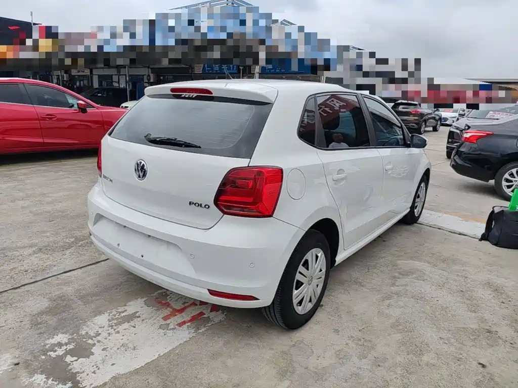 Volkswagen Polo — миниатюра 7