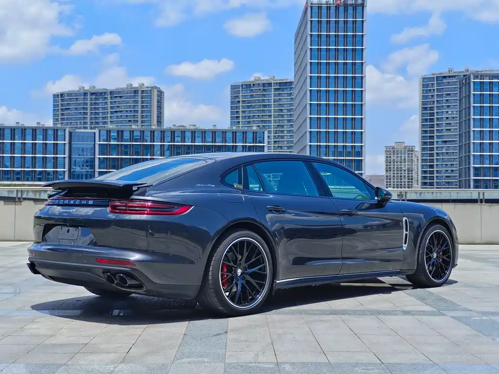 Porsche Panamera 2017 Panamera 4 Executive Long Wheelbase 3.0T