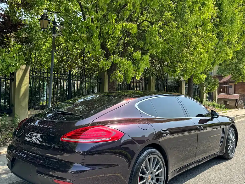 Porsche Panamera 2014 Panamera Turbo Executive 4.8T