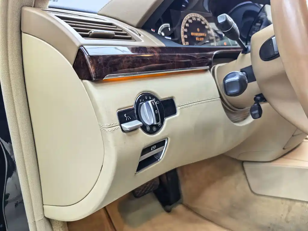 Mercedes-Benz S-Class — миниатюра 10