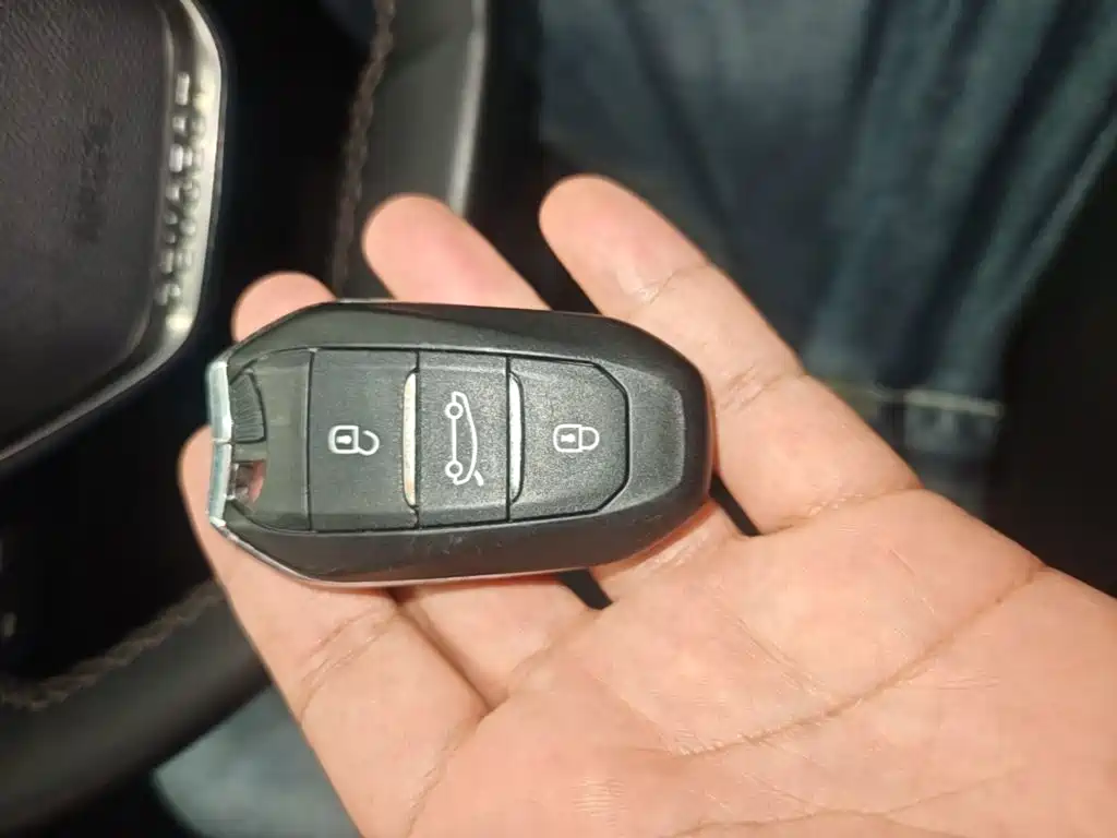 Peugeot 5008 — миниатюра 17