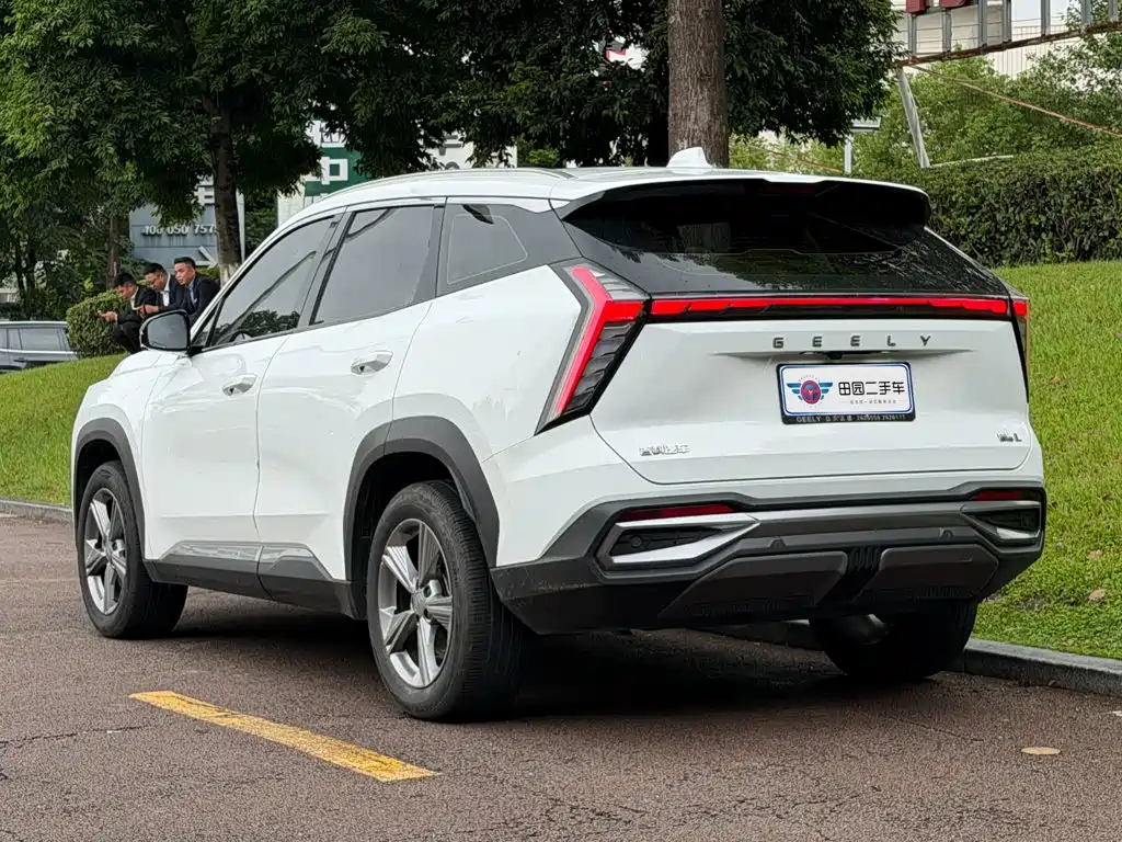 Geely Boyue L — миниатюра 4