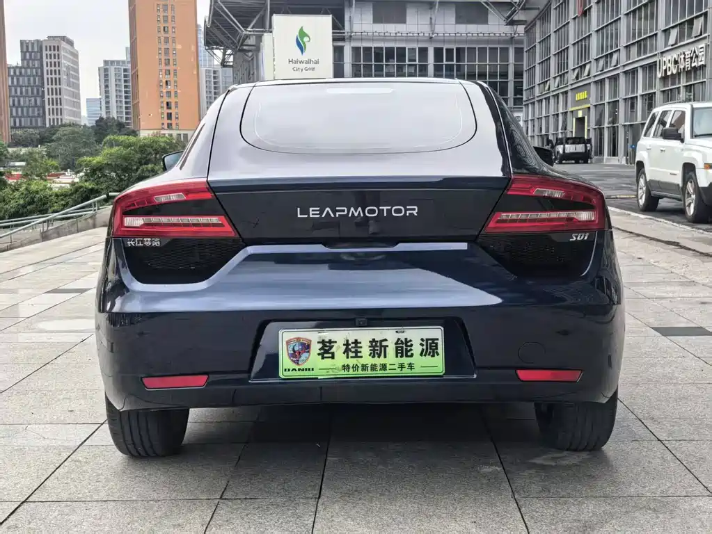 Leapmotor Leapmotor S01 — миниатюра 5