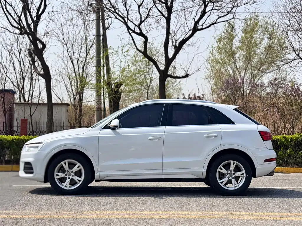 Audi Q3 — миниатюра 6