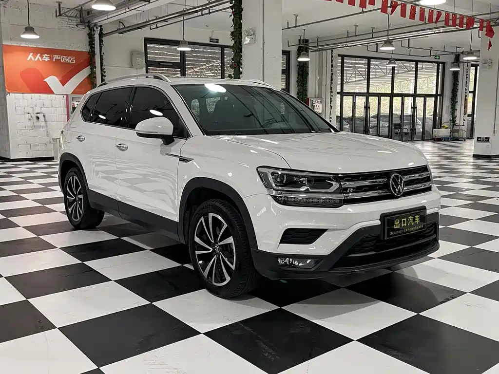 Volkswagen Tharu — миниатюра 3