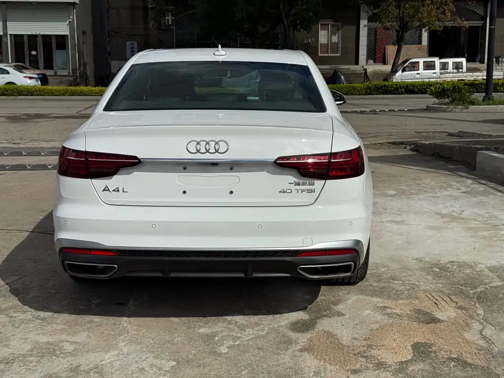 Audi A4L — миниатюра 5