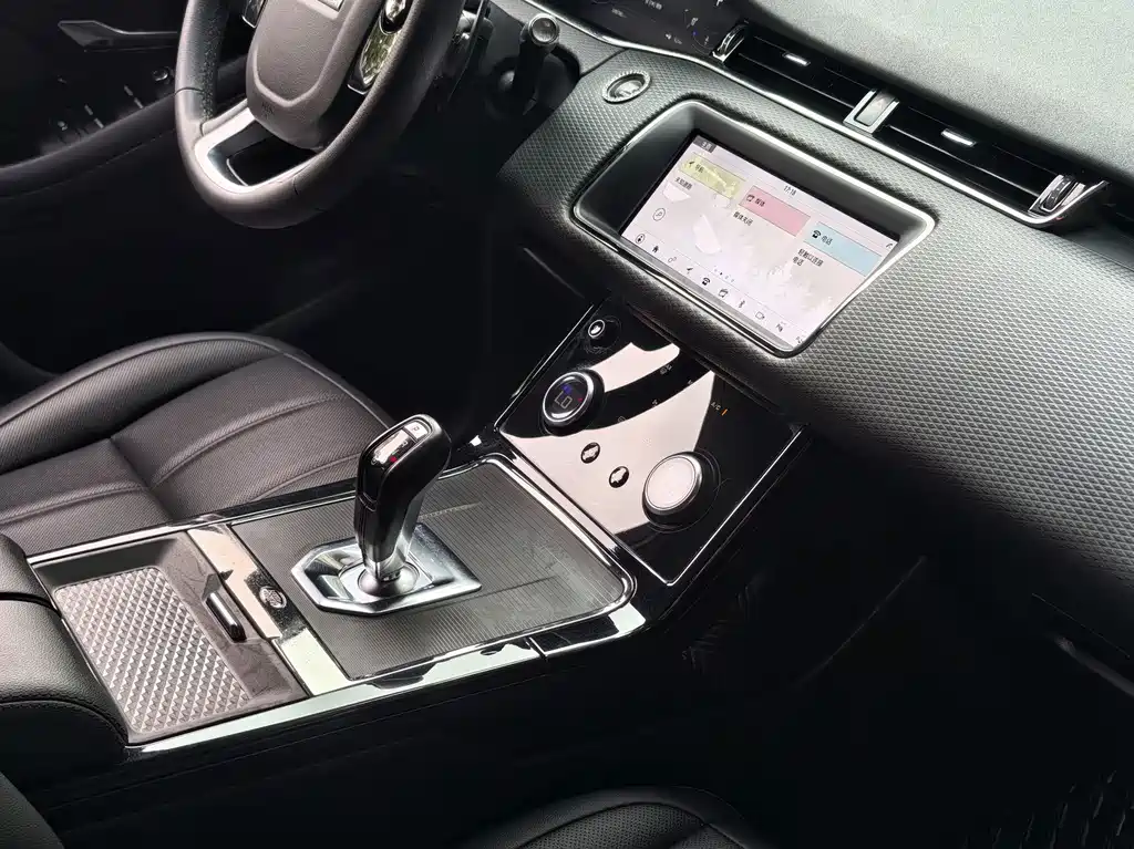 Land Rover Evoque — миниатюра 6