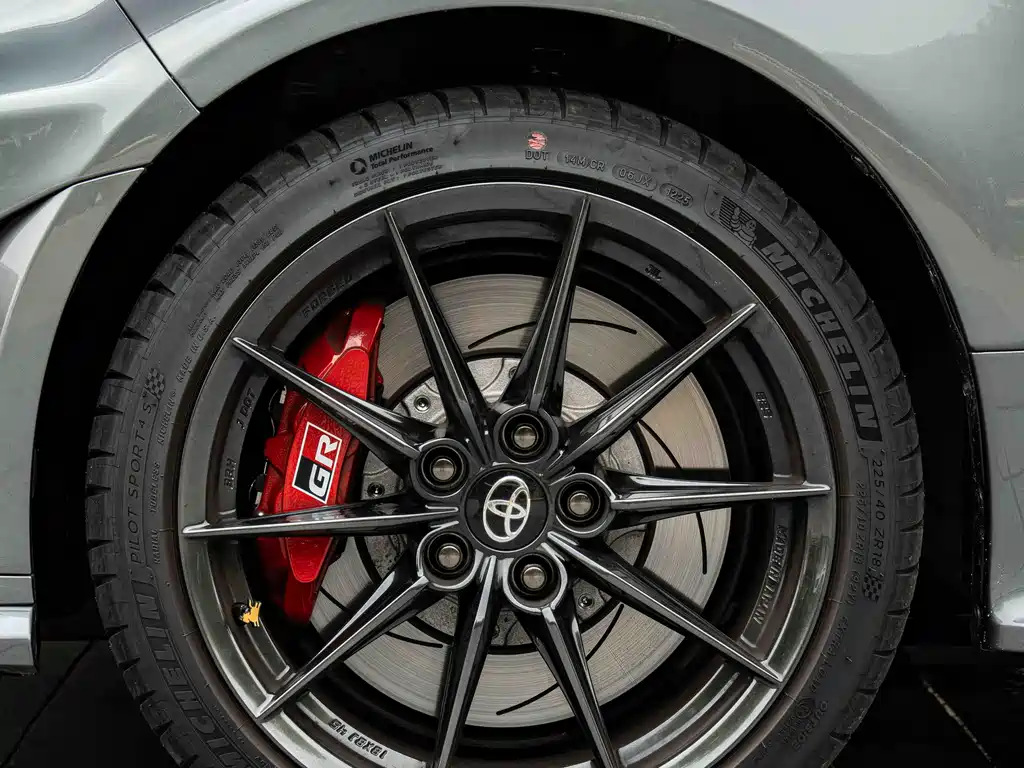 Toyota GR YARIS 2025 GR