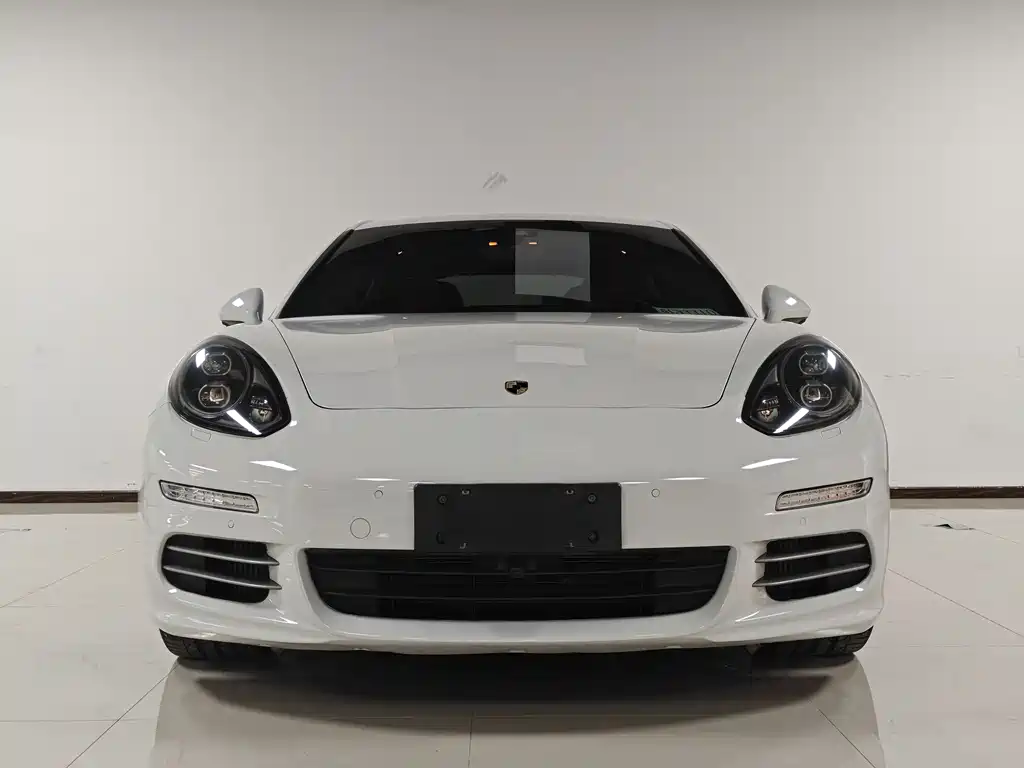 Porsche Panamera 2014 Panamera 4S Sport Edition 3.0T