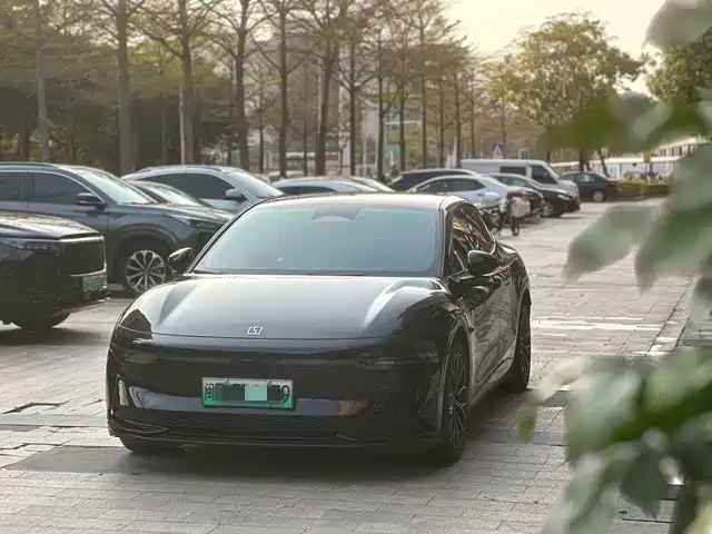 ZEEKR EXTREME KRYPTON 007 2024