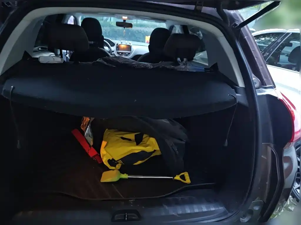 Peugeot 2008 — миниатюра 20